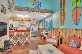 Happiness Comes In Waves Hotel in Port Aransas