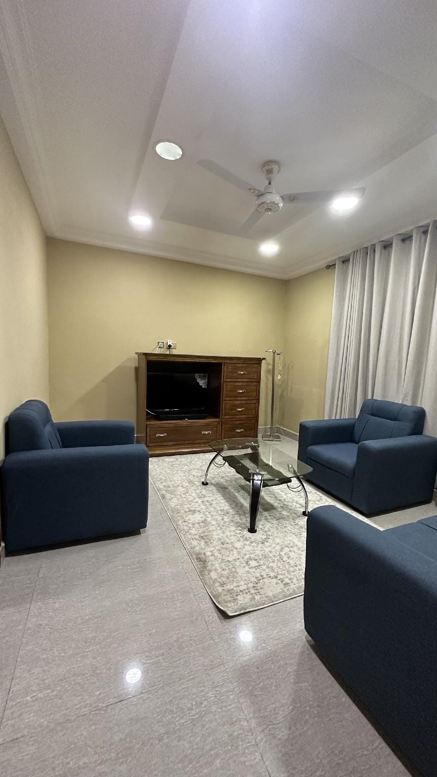 ACHIE SUITES Hotel in Accra