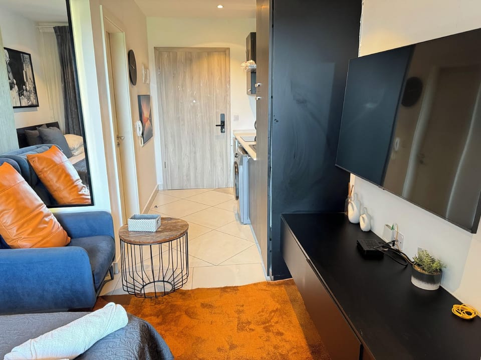 The Lennox Apartment Hotel in Accra