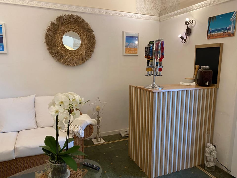 Logis Hotel Villa Victorine Hotel in Nice