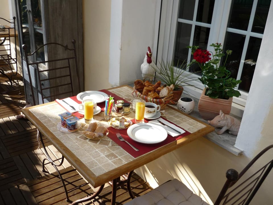 Logis Hotel Villa Victorine Hotel in Nice