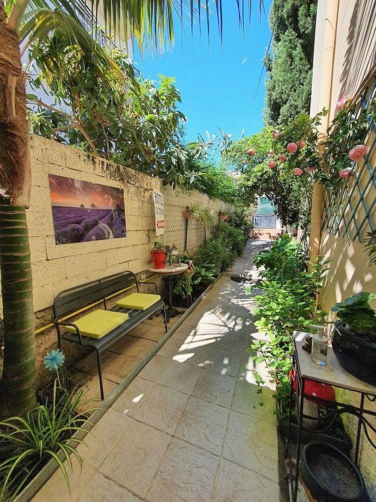 Logis Hotel Villa Victorine Hotel in Nice