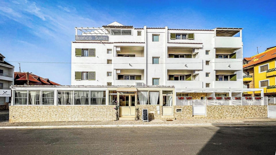 Branco Suites Hotel in Santa Maria