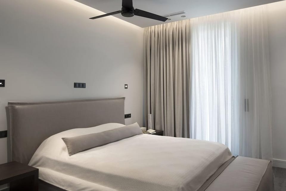 South42 Hotel in South Athens