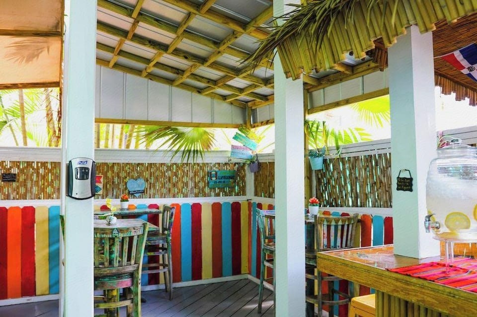 Caribbean House Hotel in Key West