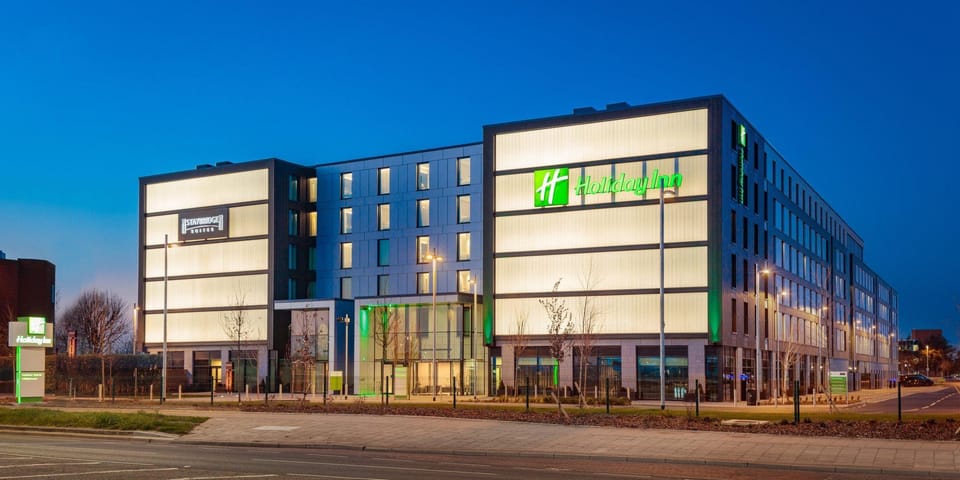 Holiday Inn London-Heathrow Bath Road By IHG Hotel in Sipson