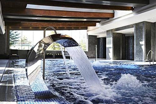 Family Luxury Private Apartment for 4 max 6 people in 4 star SPA Resort St Ivan Rilski, Bansko Hotel in Bansko