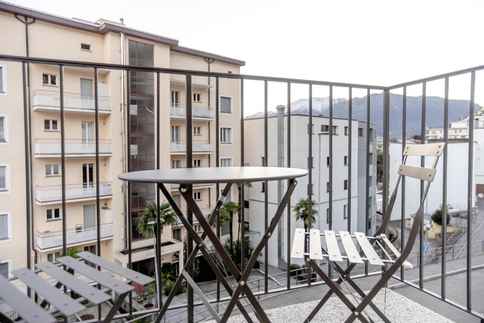 Miralago Locarno Easy Rooms - Easy Self Check-In Hotel in Locarno