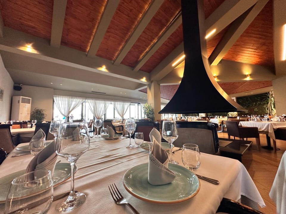 Chateau Linza Resort Hotel in Tirana