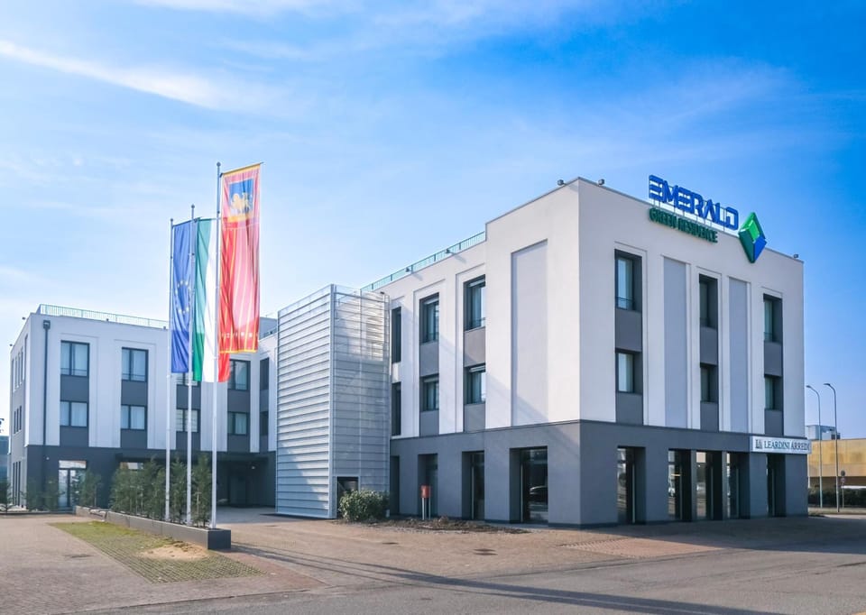 Emerald Green Residence Hotel in Veneto