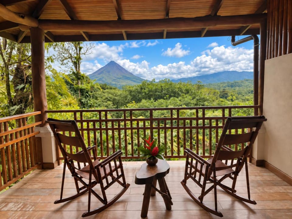 Lost Iguana Resort and Spa Hotel in Alajuela Province