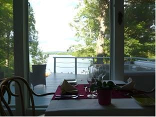 Manoir du Lac Sept-Iles Inn in Quebec