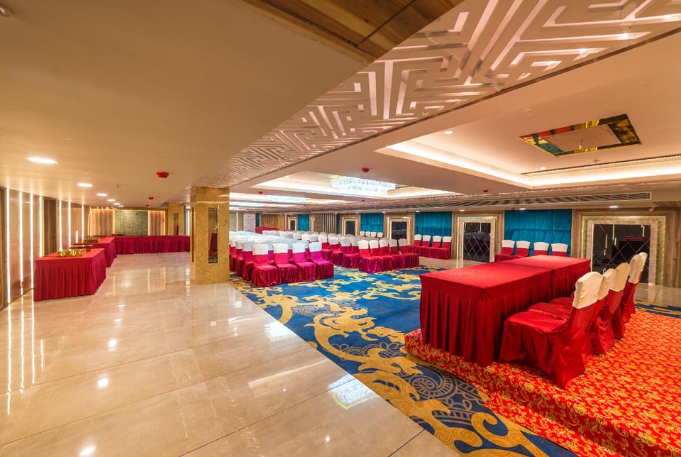 Hotel D'Corbiz Hotel in Lucknow