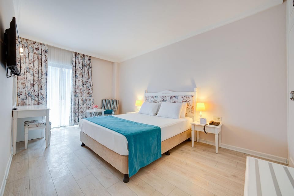 Altınorfoz Hotel Hotel in Mersin