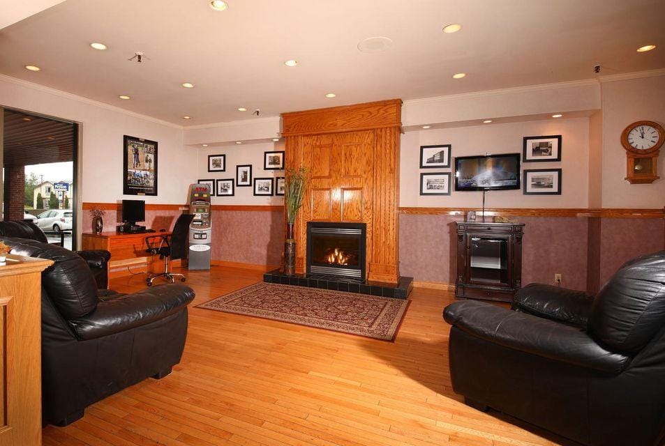 Mount Peyton Resort & Conference Centre Hotel in Grand Falls-Windsor
