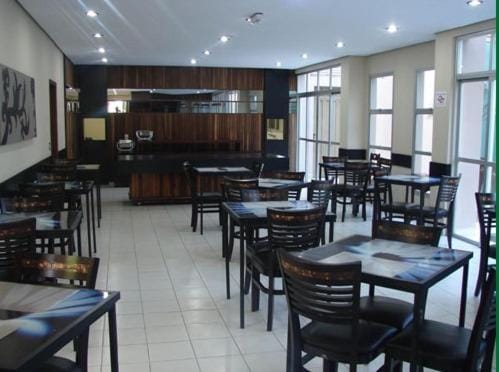 Bar/lounge
