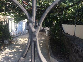 Hostel OldTown Hotel in Podgorica