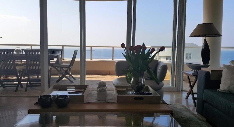 603 Oyster Schelles Hotel in Umhlanga
