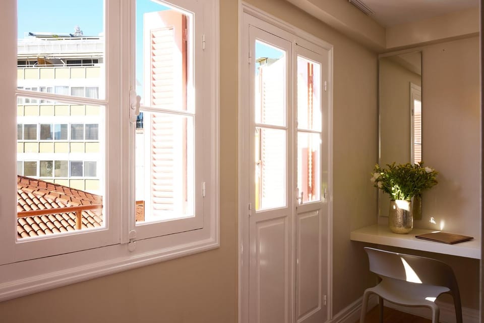 Vrachos Athens Suites Apartment hotel in Athens