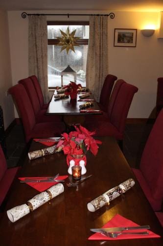 The Nags Head Tredegar Hotel in Wales