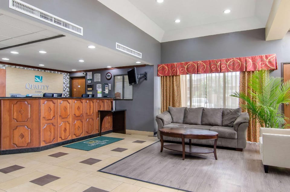 Merriam Kansas City Hotel in Overland Park