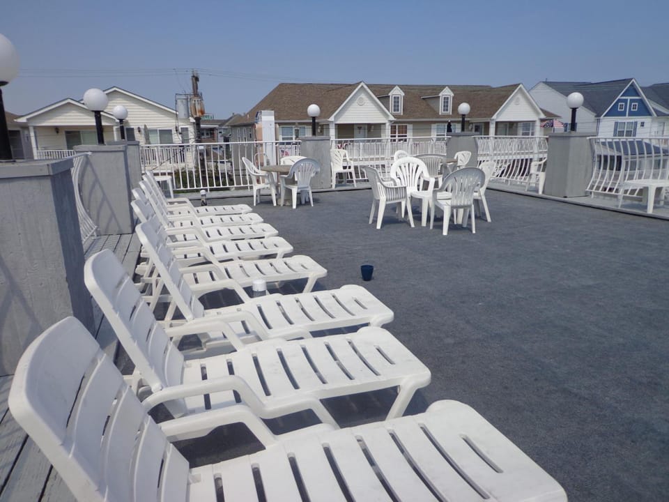 Quarterdeck Motel Motel in Wildwood