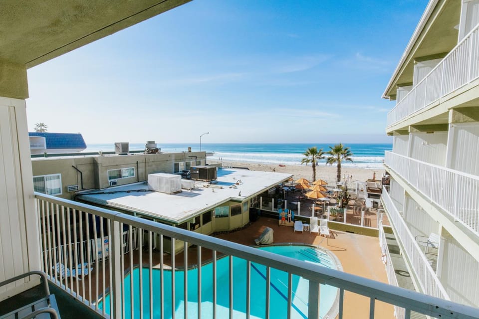 Surfer Beach Hotel Hotel in Mission Beach