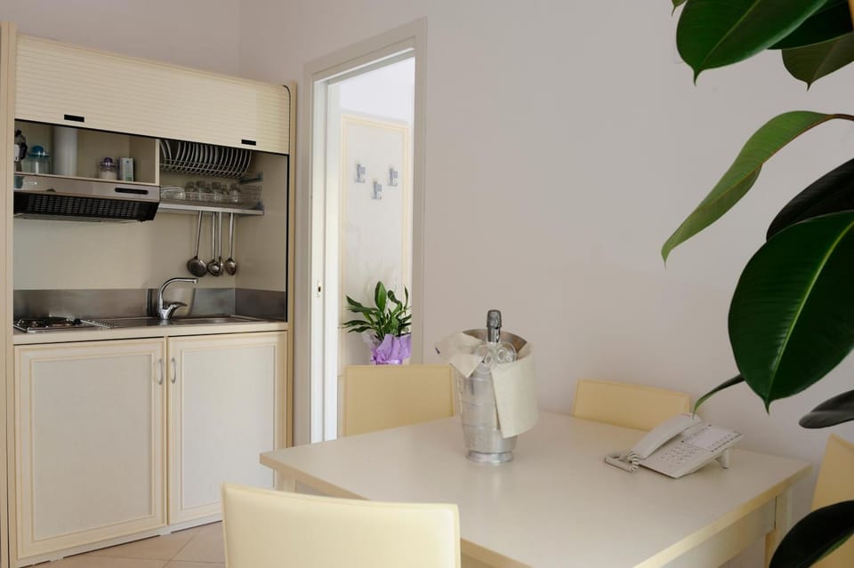 Residence Suite Smeraldo Hotel in Riccione