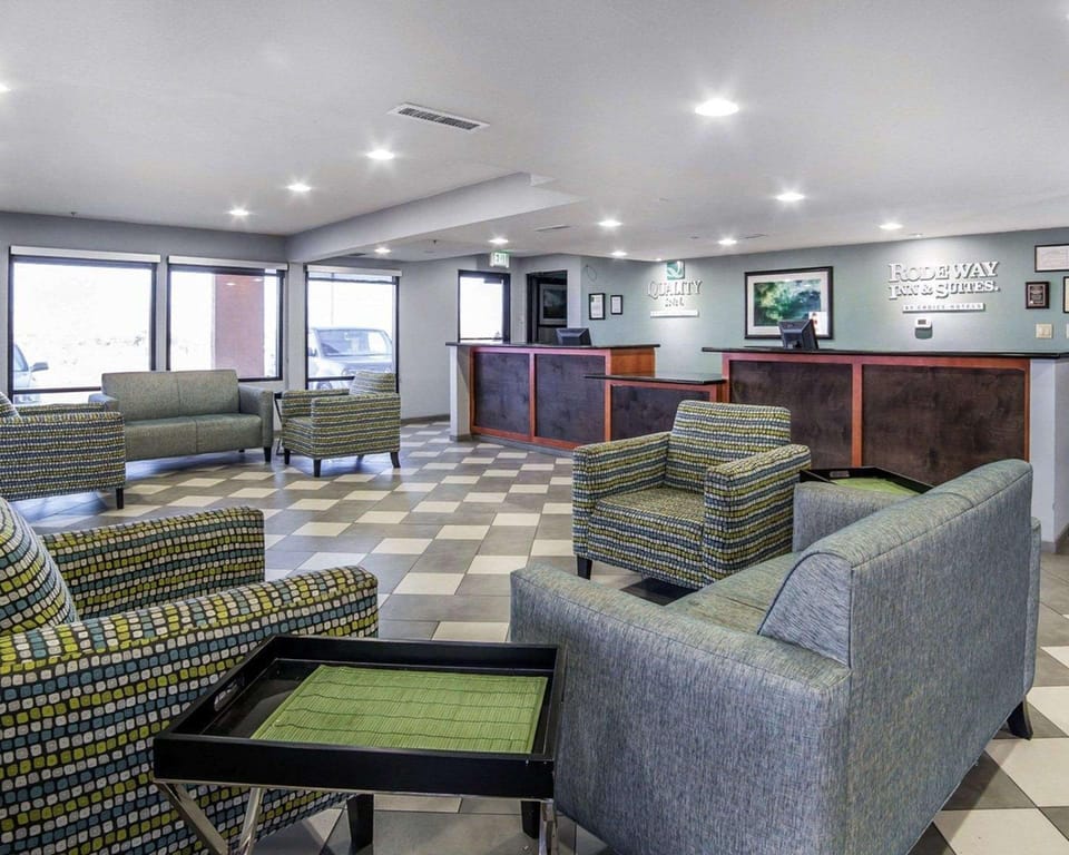 Rodeway Inn & Suites Needles Hotel in Needles