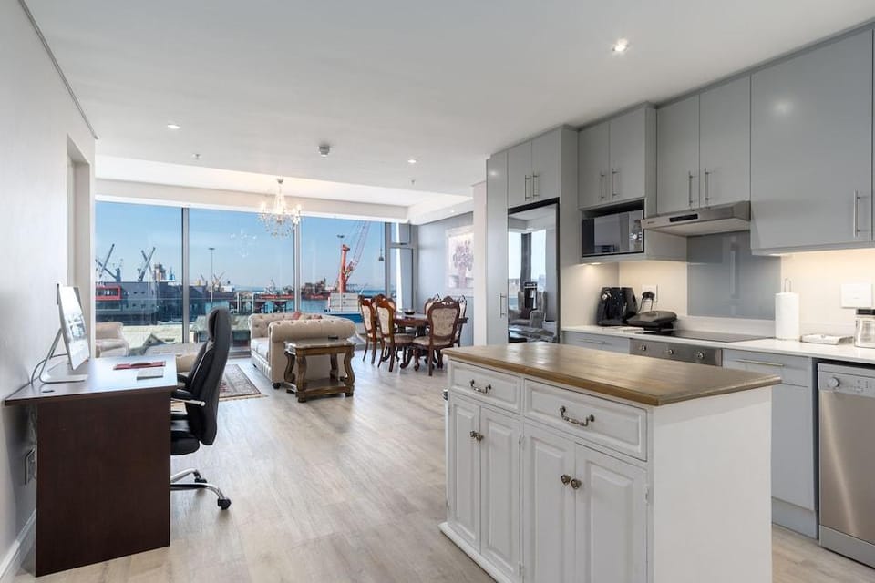 V&A Waterfront Luxury Residences - WHosting Hotel in Cape Town
