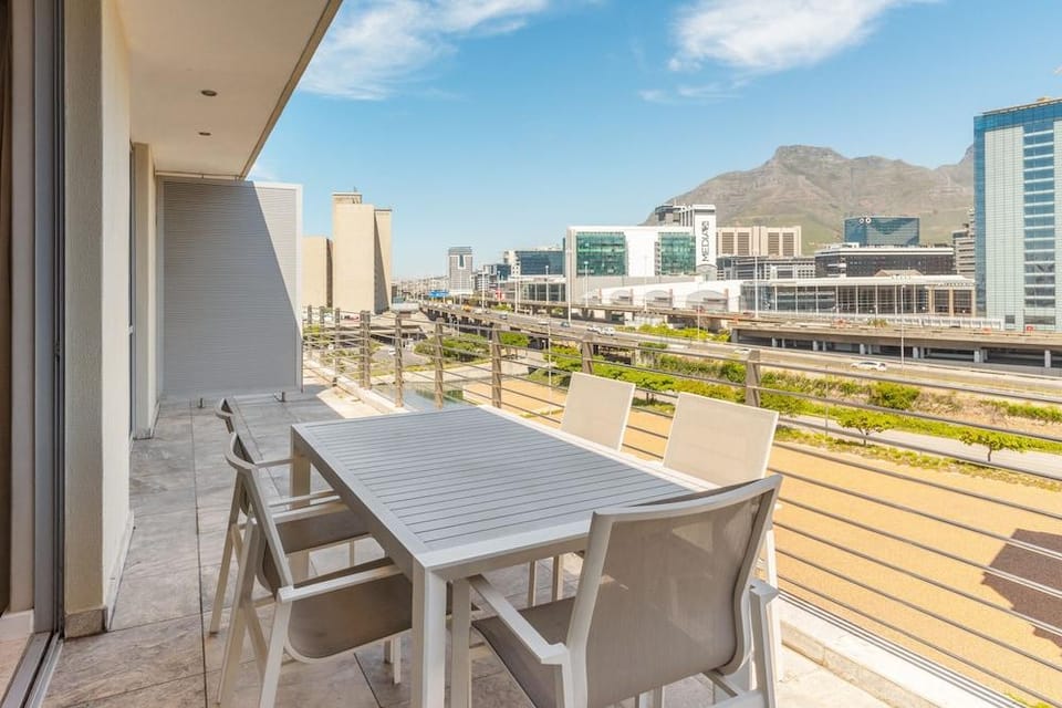 V&A Waterfront Luxury Residences - WHosting Hotel in Cape Town