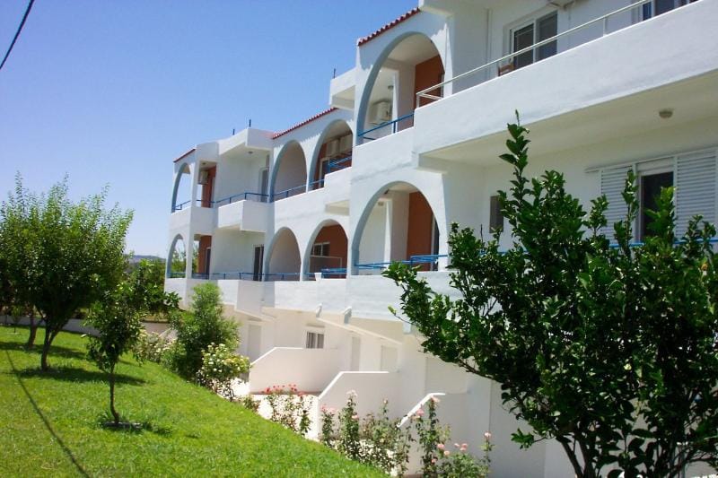 Sokrates Studios Hotel in Decentralized Administration of the Aegean