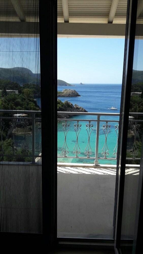 Platakia Blu Hotel in Corfu, Greece