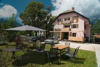 Apartmaji Skok Hotel in Bovec