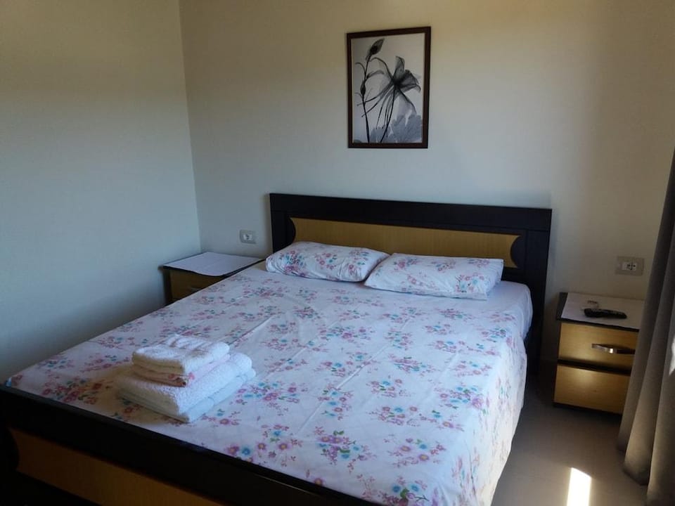 Bino Apartments Hotel in Ksamil