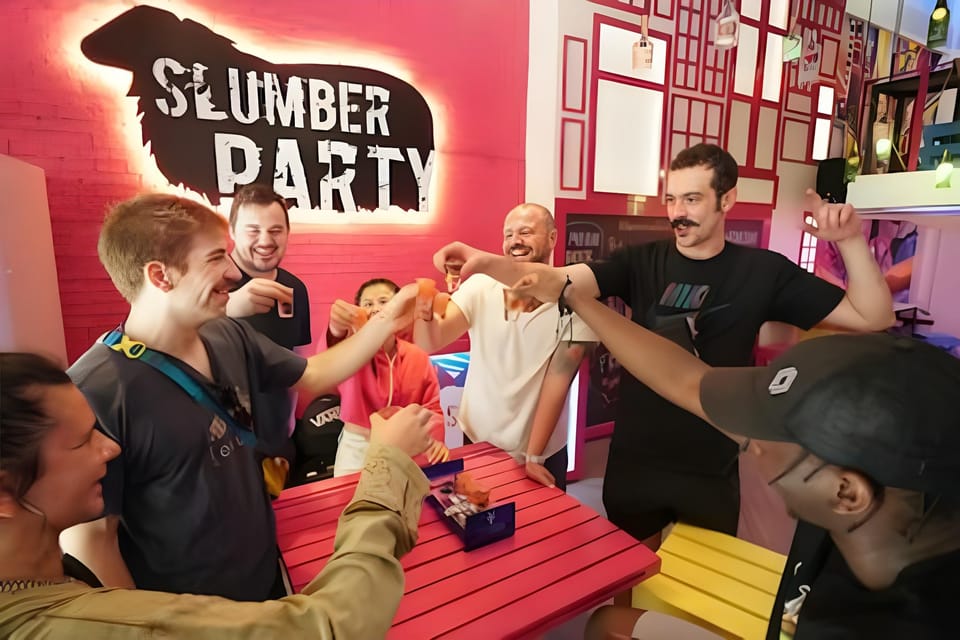Slumber Party Phi Phi Hostel in Krabi Changwat