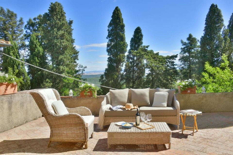 Castello Ginori Di Querceto Hotel in Tuscany