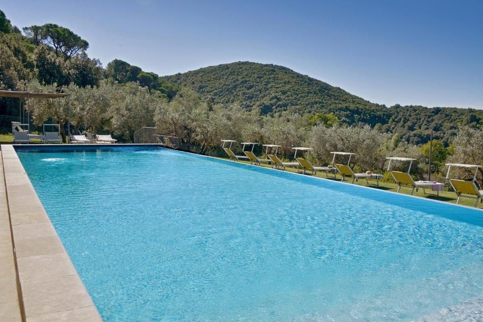 Castello Ginori Di Querceto Hotel in Tuscany