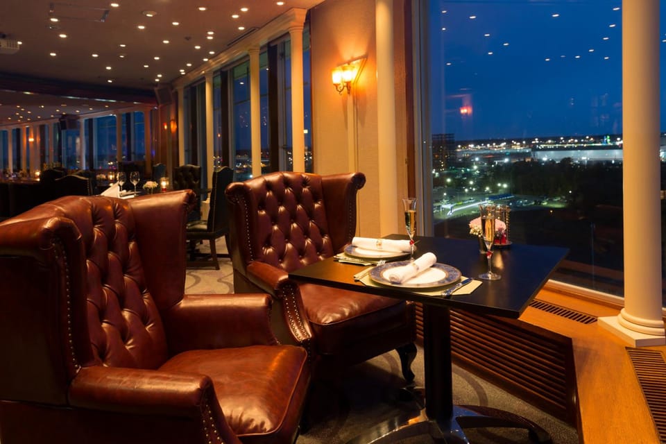 Bar/lounge