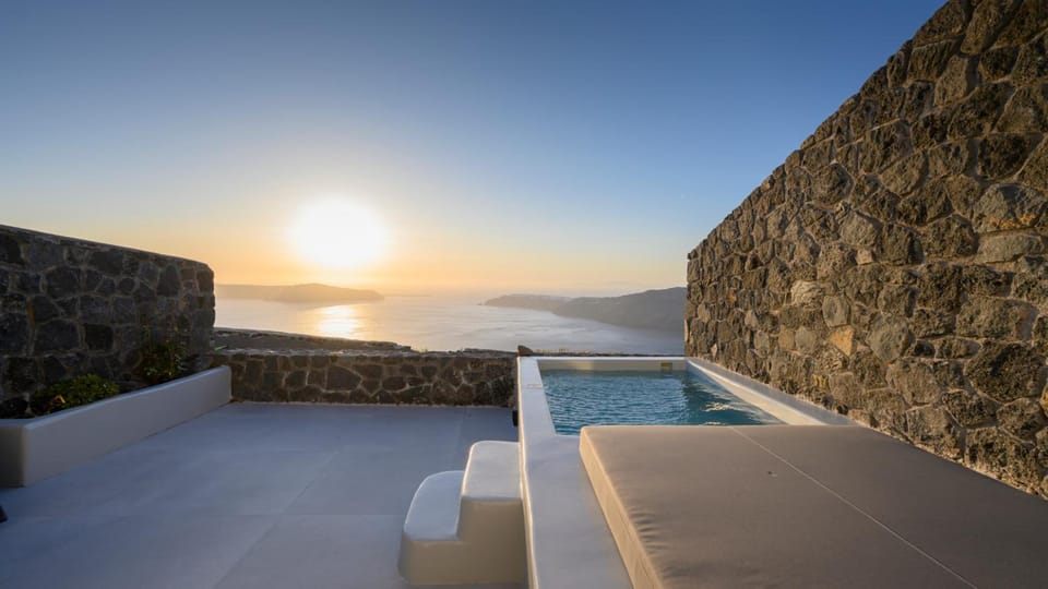 Arany Terra Apartment hotel in Santorini