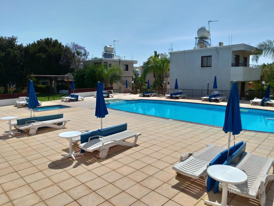 Constantaras Apartments Hotel in Paralimni