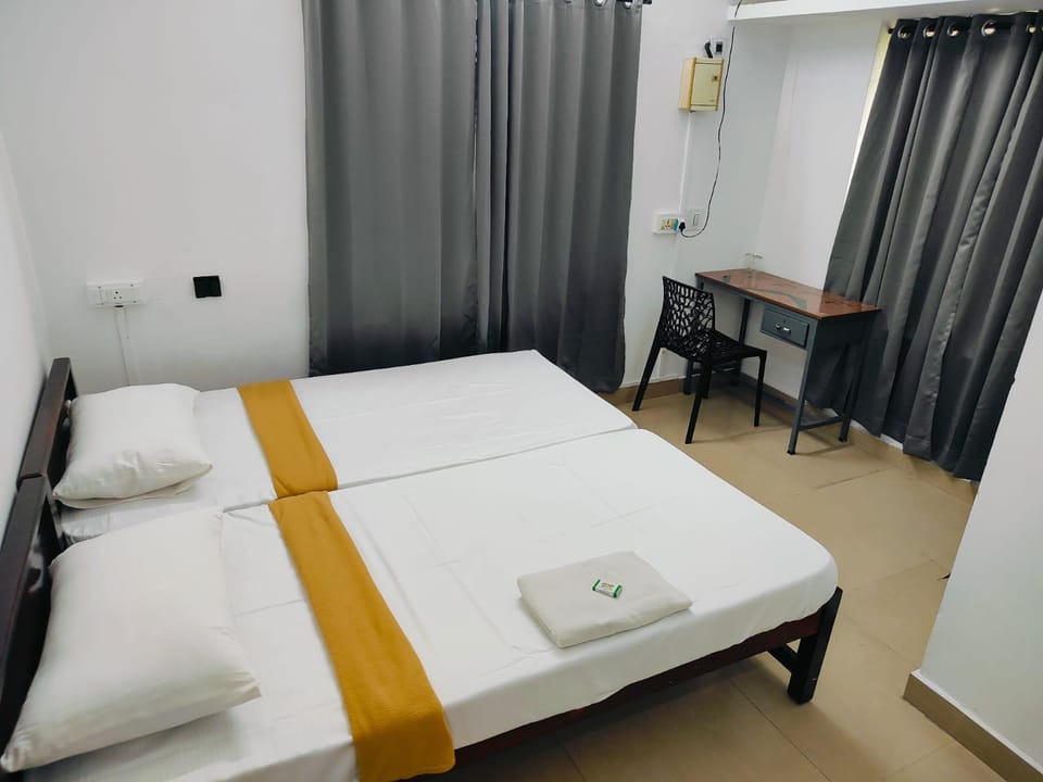 Hotel Trance Inn Hotel in Kochi