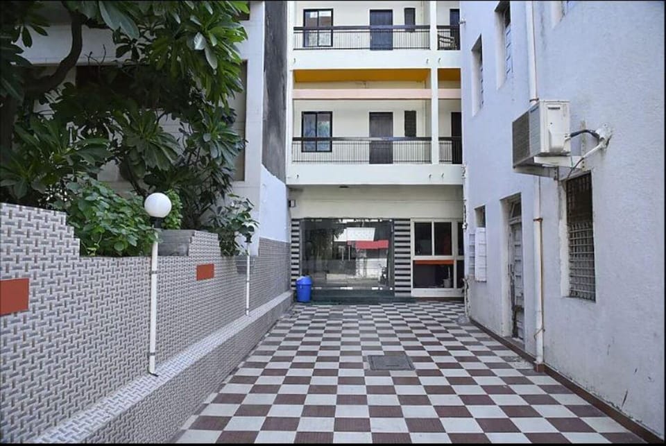 Hotel Krishna Palace Hotel in Gujarat