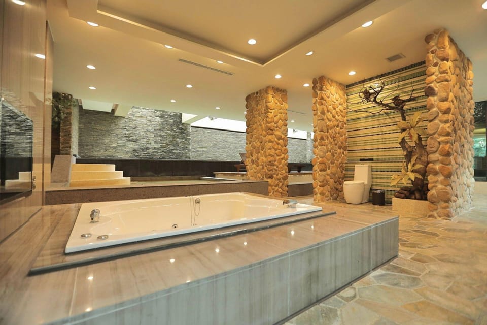 OHYA Chain Boutique Motel-Linkou Hotel in Taiwan, Province of China