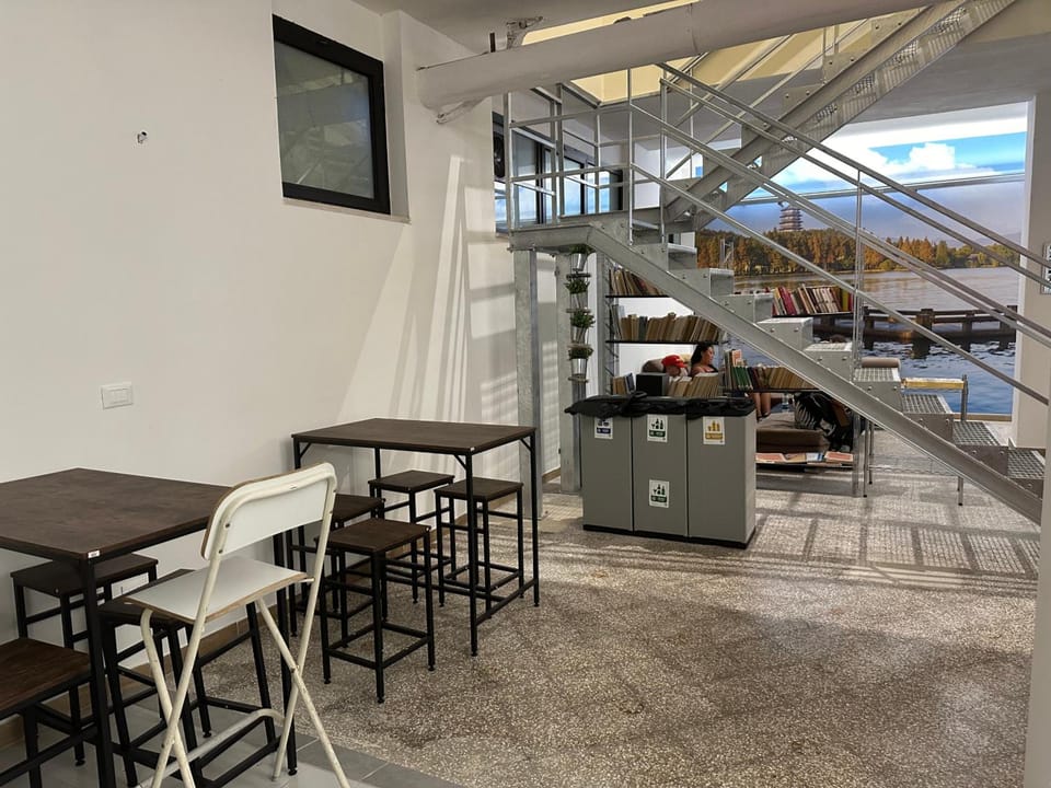 CconfortHotels Host Bari Centrale SELF CHECK IN Hostel in Bari