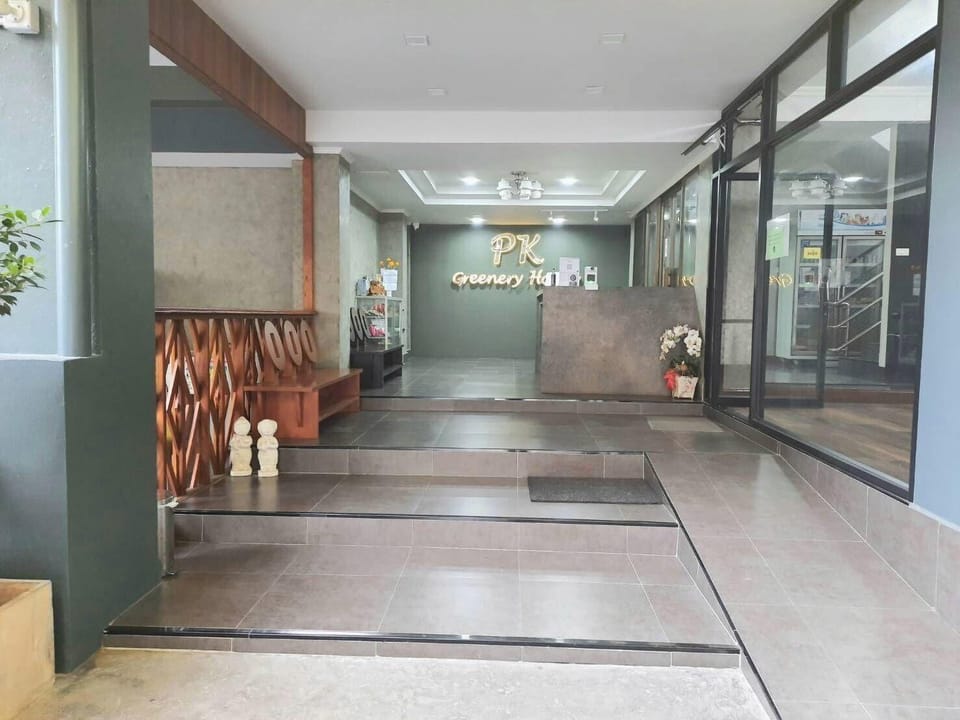 Phongkaew Hotel Hotel in Surat Thani Changwat