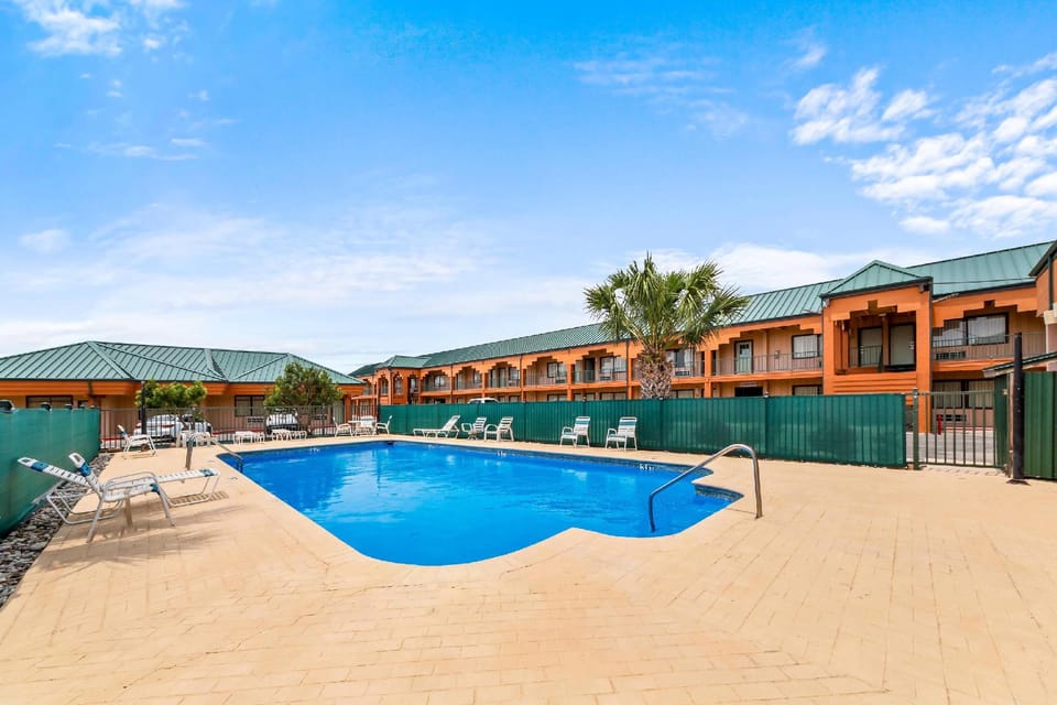 Econo Lodge Del Rio Hotel in Del Rio
