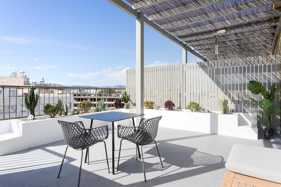 Snug by Zoia Living Hotel in Athens