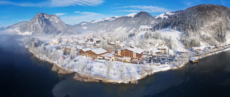 Ferienclub Bellevue am See Hotel in Walchsee