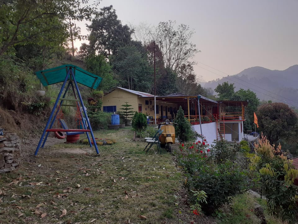 Oncha Dana Home Stay Hostel in Uttarakhand